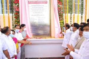 CM KCR supports establishment of medical colleges in all districts