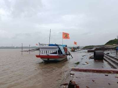 Danger level reached by Godavari river in Bhadrachalam