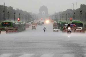 Delhi Weather Alert: Anticipated Heavy Rainfall and Yamuna River Reaches Critical Level Once More