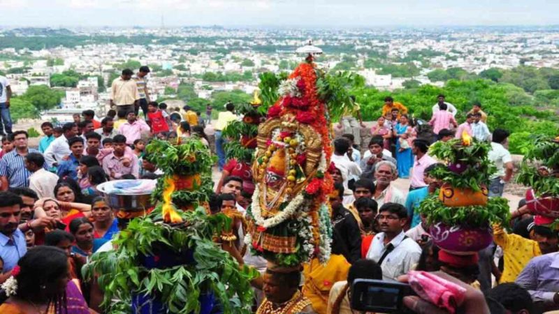 “Golkonda Temple Witnesses Grand Bonalu Festival Today”