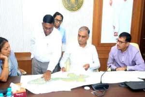 Harish Rao meets with officials to discuss medical college in Yadadri