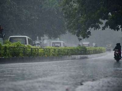 Hyderabad continues to face torrential rains as lakes overflow with water