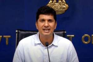 Kejriwal Convenes Dengue Review Meeting, Emphasizes Precautionary Measures
