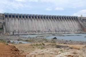 Kharif crops face imminent danger