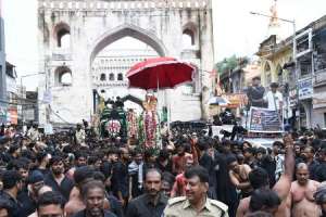 Massive turnout for Bibi ka Alam procession with thousands participating