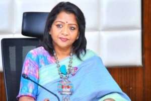 Mayor of Hyderabad urges residents to remain indoors