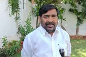Minister Jagadish Reddy clarifies that Rahul is not a leader, but a reader