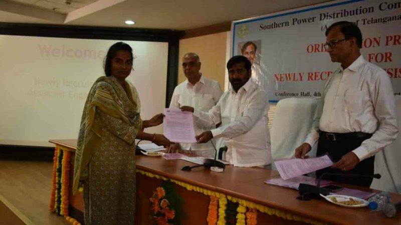 Minister Jagdish Reddy announces consumers as beneficiaries for electricity institutions.
