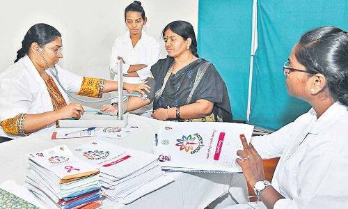 Over 185,000 women undergo screening through Arogya Mahila scheme in TS