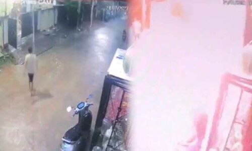 Panic Ensues as Lightning Strikes Atthapur Street in Hyderabad