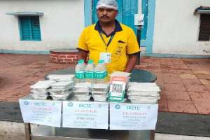 Passengers in SCR zone can now purchase economy meals at four Hyderabad stations