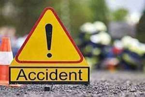Three people killed in three-vehicle collision on ORR in Hyderabad