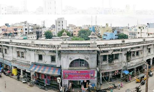 Wake up, Voter! Select Your Leader: Revived Congress prepares to snatch power from ruling BRS