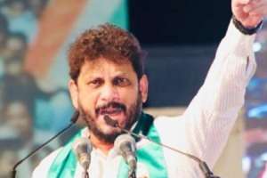 Waris Pathan accuses I.N.D.I.A of treating MIM as an untouchable party