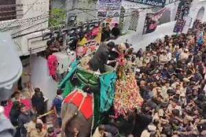 Youm-e-Ashura Commences with Bibi ka Alam Procession