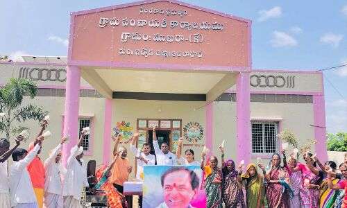 Aasara Pensioners Generously Donate Rs 100,000 to KCR & KTR