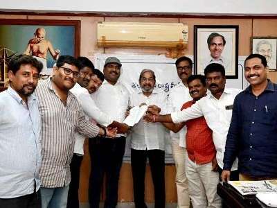Allam Narayana expresses gratitude to CM for allocating land for TUWJ Bhavan