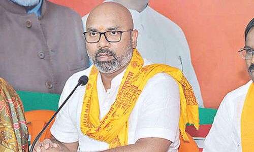 Arvind Dharmapuri suggests opting for NOTA if one does not wish to vote for BJP