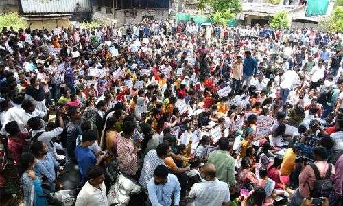 Aspirants from Group-II stage protest and call for exam postponement