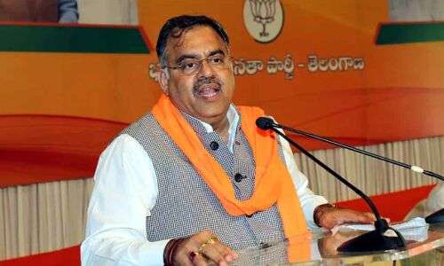 BJP accuses Rahul of demoralizing armed forces