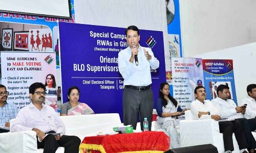 CEO calls for the registration of all eligible individuals as voters