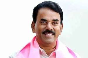 Close aide of KCR and senior leader of BRS joins Congress in New Delhi