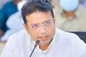 Congress and BRS members exchange heated arguments in Assembly