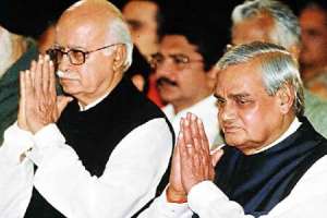 Delhi Opposition in Parliament receives endorsement for full statehood from Atal Behari Vajpayee and L K Advani