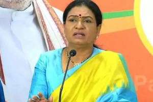 DK Aruna apprehended in Nirmal; Bandi condemns it as a sinister deed