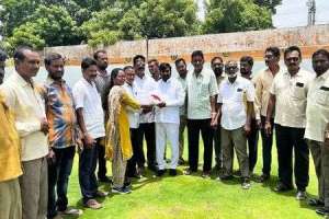 Employees express gratitude to Jagadish Reddy for his pivotal role in the merger of RTC with the government