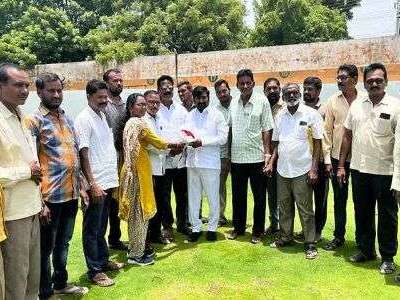 Employees express gratitude to Jagadish Reddy for his pivotal role in the merger of RTC with the government