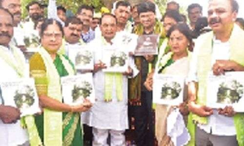 ‘Koti Vruksharchana’ initiative begins in Hyderabad