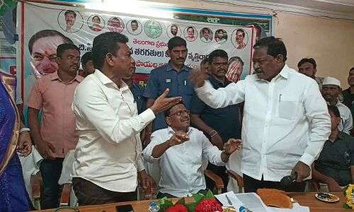 MLA Podem Veeraiah and Government Whip engage in heated verbal argument in Khammam
