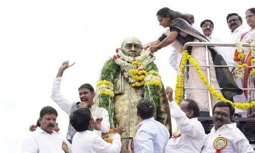 MLC Kavitha criticizes Congress for not appreciating PV Narasimha Rao’s contributions