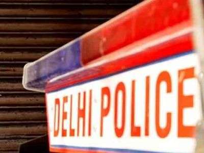 Police Raid Gambling Den in Northern Part of Delhi Resulting in Violent Clash