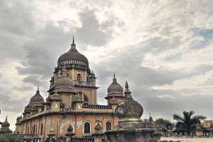 Relatives of Nizam to approach High Court against demolition plans for OGH