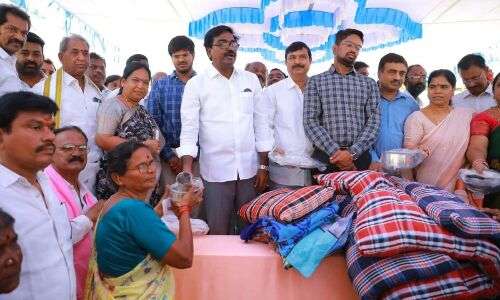 Residents to be safeguarded from floods through construction of 3 check dams on Munneru river