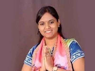 Sayanna’s daughter expected to receive ticket from CM KCR