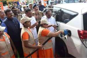 Tamil Nadu Introduces First Fuel Outlet Operated by Female Convicts