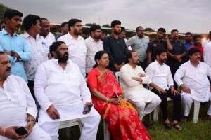 Telangana Congress Urges for Gaddar’s Final Rites to be Conducted with Full State Honors