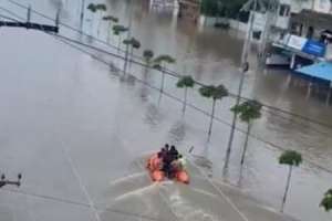 TPCC delegation urges Governor for assistance to flood victims during their meeting