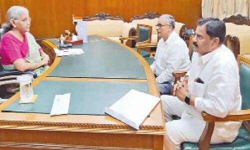 Union Ministers meet former Uppal MLA