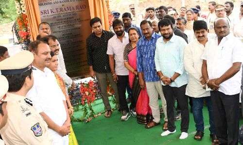 Weavers receive a multitude of benefits from the government