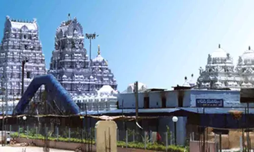 Blaze erupts in proximity to Vemulawada’s Sri Rajarajeswara Swamy Temple