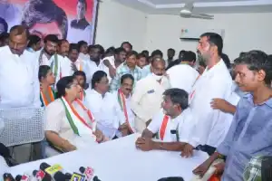 Congress’ pre-meeting in Khammam marred by chaos