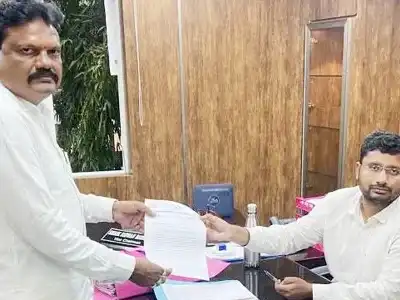 Congress raises concerns over voter list discrepancies in Warangal