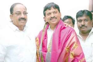 Congress urges Tummala to join their party