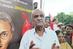 CPI Narayana Honors Shoyabullah Khan, Calls for His Name to be Included in Telangana Press Academy