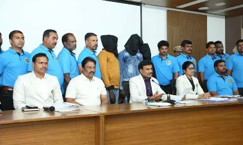 Drugs Case: Nigerian Drug Peddlers and Tollywood Film Director Arrested