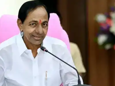 Experts convene with KCR to discuss women’s quota bill